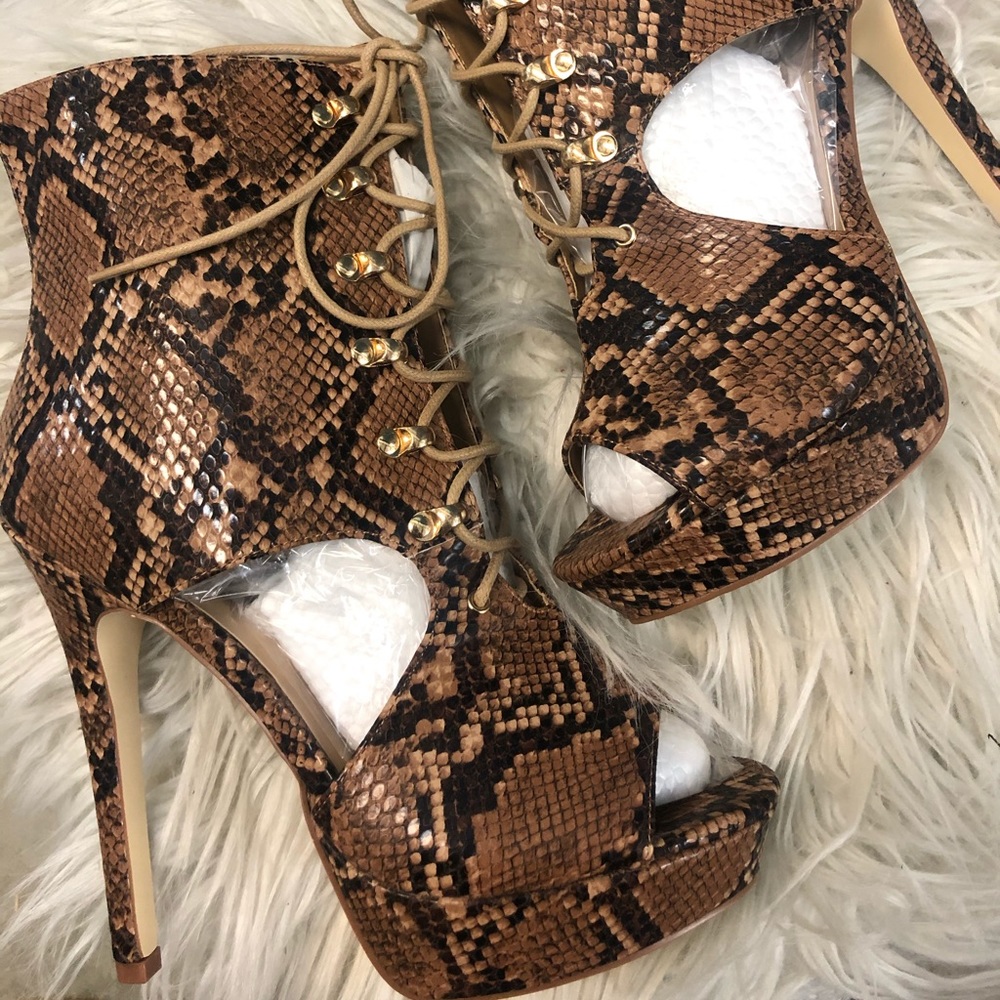 Snakeskin cutout heels